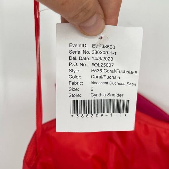 NWT Amsale Coral Fuchsia Duchess Satin Oversize Bow One Shoulder Gown size 6 - Picture 12 of 12
